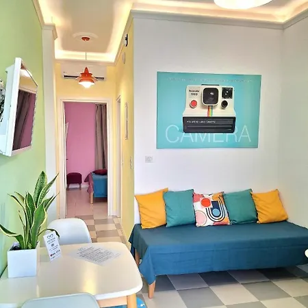 Nostalgia Retro Naxos City